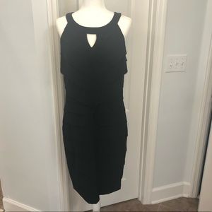 Instantly Slimming LBD!!!